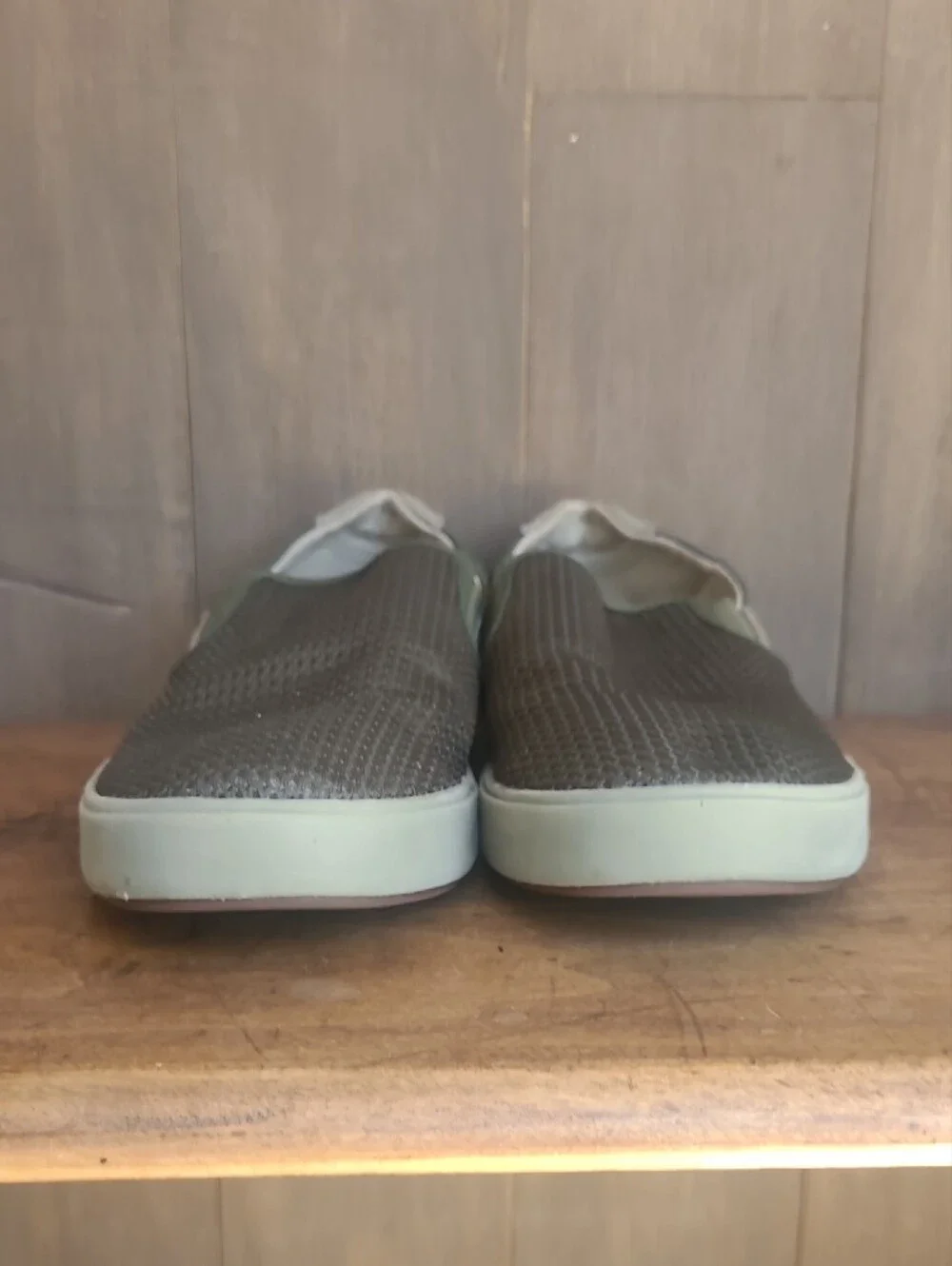 EUC OluKai Sneakers Men's sz 11 Lae'Ahi Olive Green Mesh Slip On Drop In Heel Sh